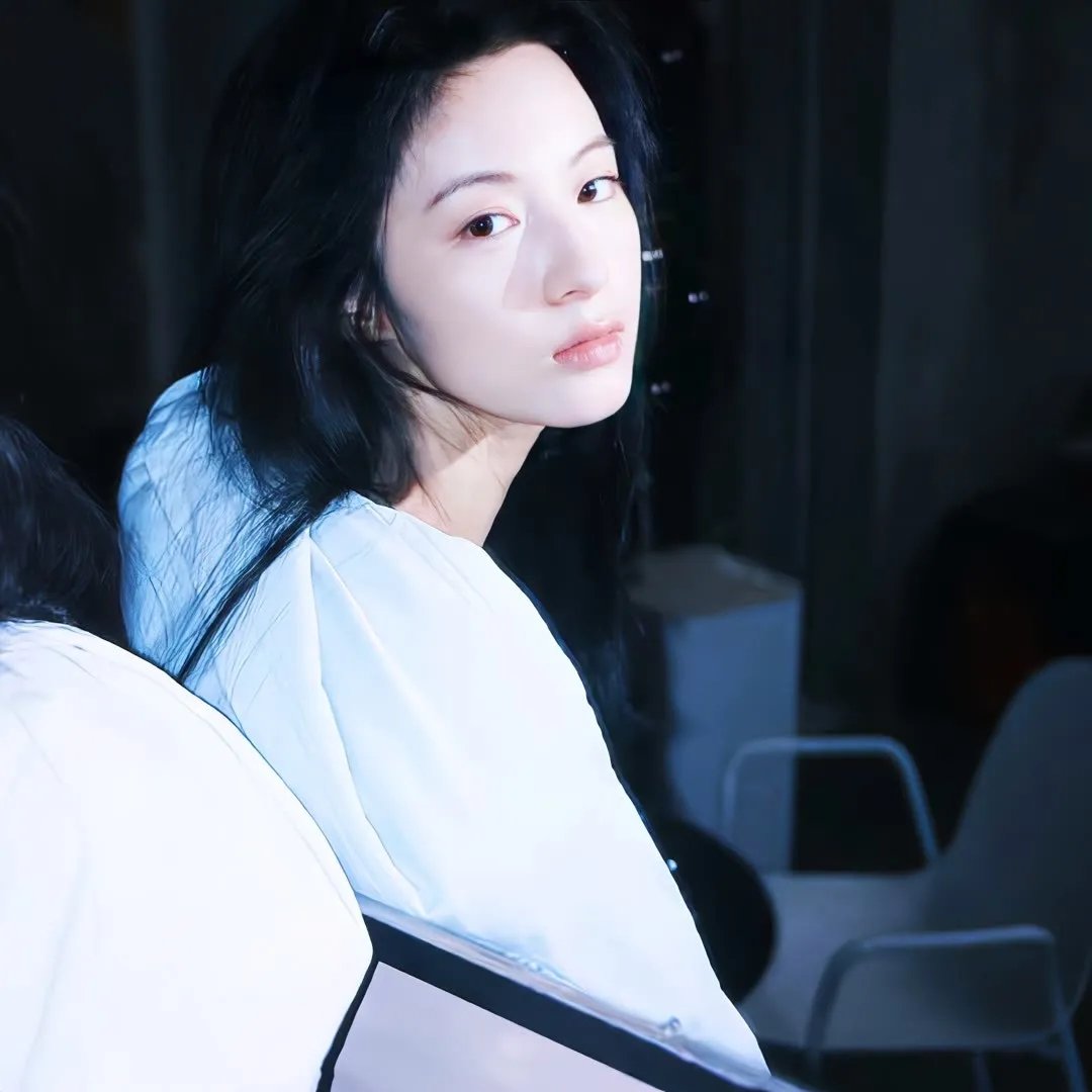 五女餐厅