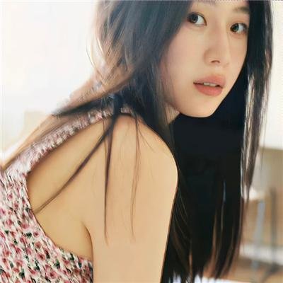 10号舱里的女人